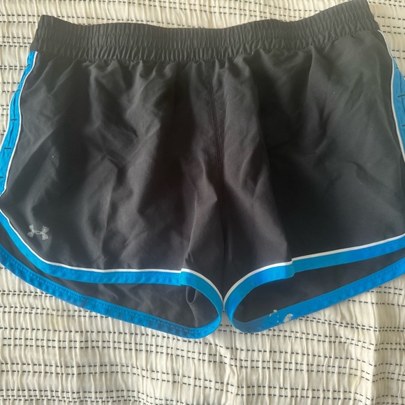 Under Armour Women's Black and Blue Shorts - Picture 1 of 2